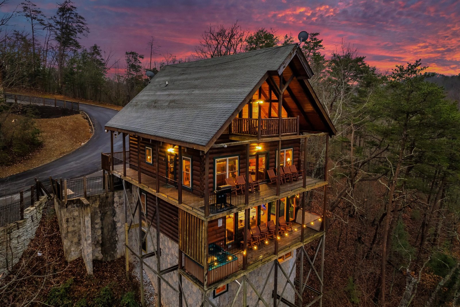 Exterior view of Lazybear Lodge, a spacious three-level log cabin in the Smoky Mountains